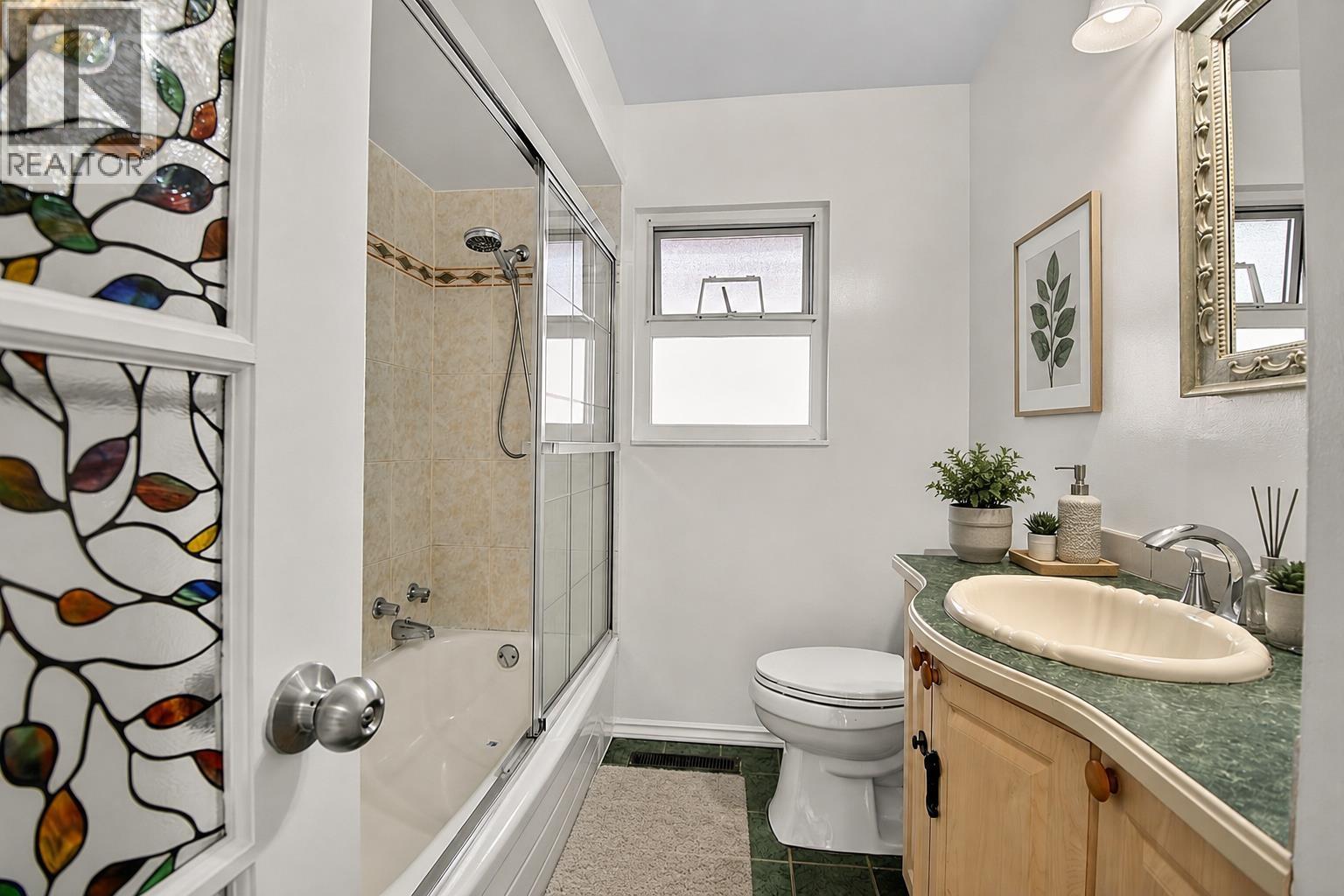 2216 E 41st Avenue, Vancouver, British Columbia  V5P 1L6 - Photo 22 - R3145563