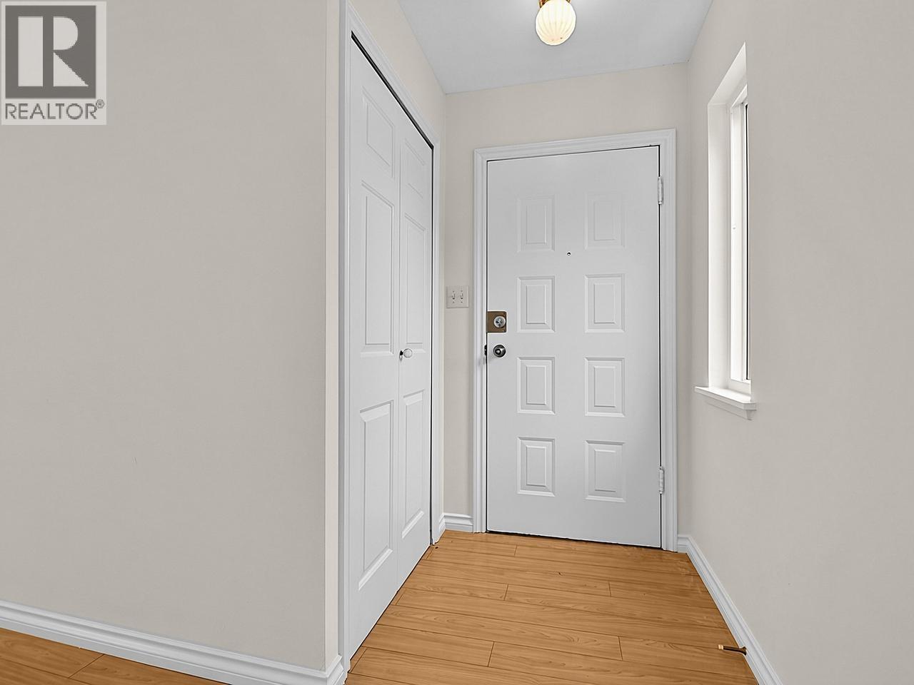 2216 E 41st Avenue, Vancouver, British Columbia  V5P 1L6 - Photo 11 - R3145563