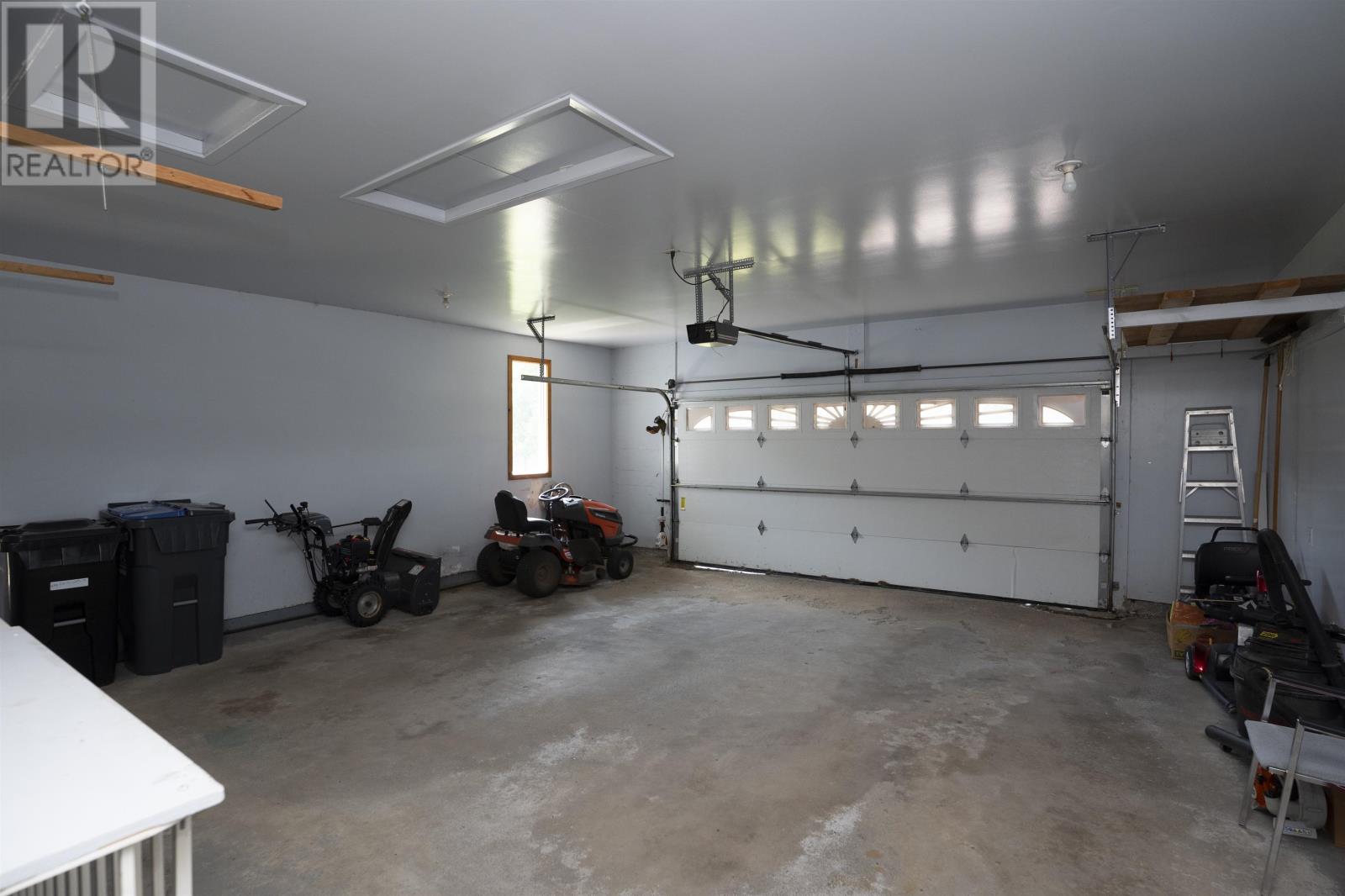 4306 Oak Heights Pl, Thunder Bay, Ontario  P7J 1A8 - Photo 40 - TB2602230