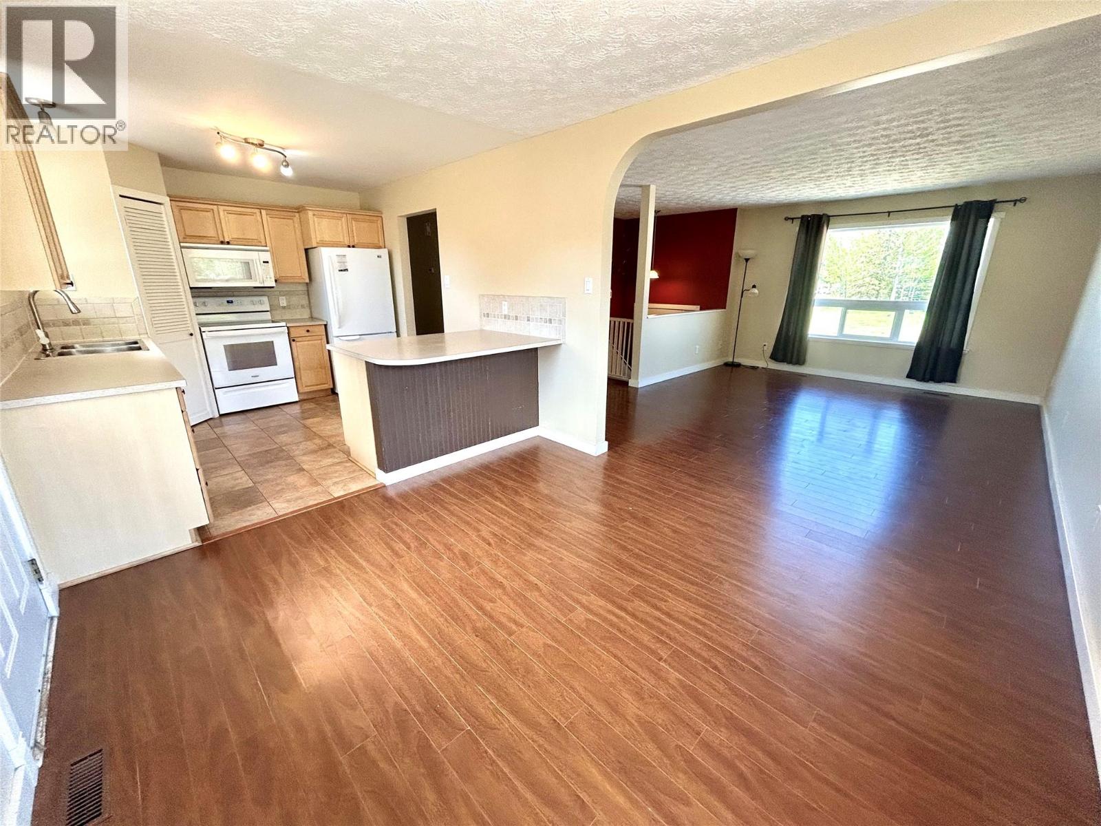 404 Willow Drive, Tumbler Ridge, British Columbia  V0C 2W0 - Photo 22 - 10374816
