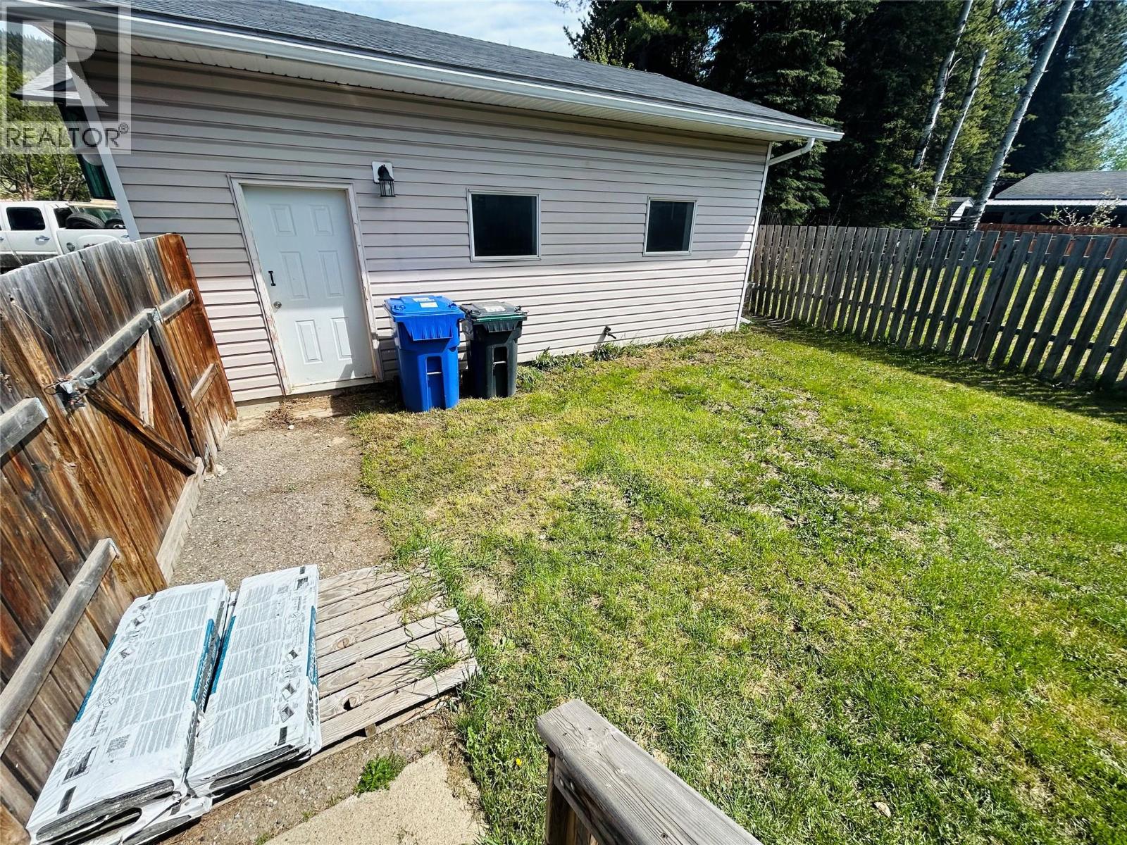 404 Willow Drive, Tumbler Ridge, British Columbia  V0C 2W0 - Photo 25 - 10374816