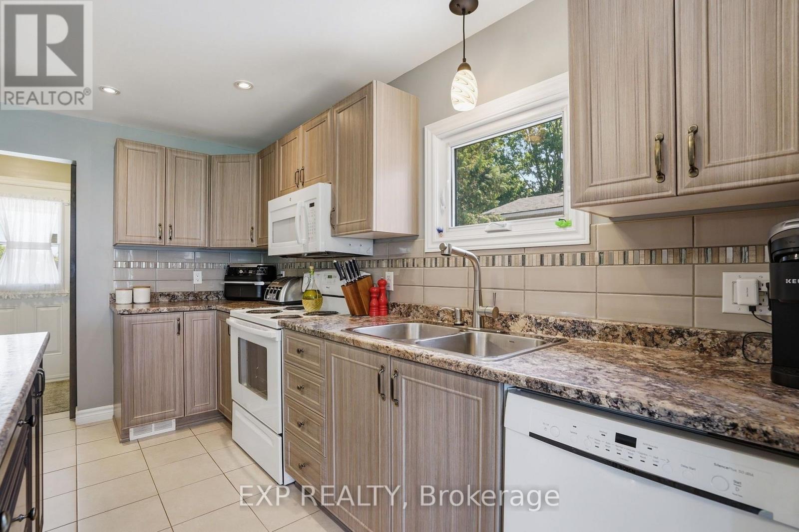 599 Victor Street, Clarence-Rockland, Ontario  K4K 1E5 - Photo 12 - X13636608