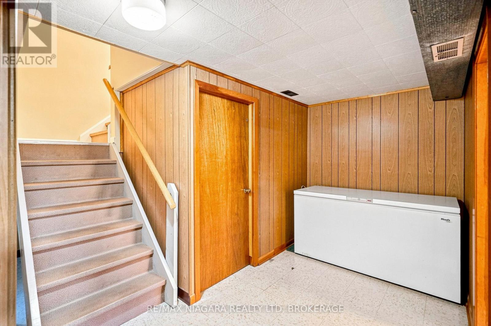 6521 Caledonia Street, Niagara Falls, Ontario  L2G 5A6 - Photo 19 - X13636614