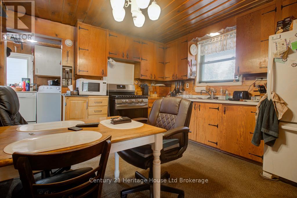 242 Wonham Street S, Ingersoll, Ontario  N5C 2Z6 - Photo 11 - X13636618