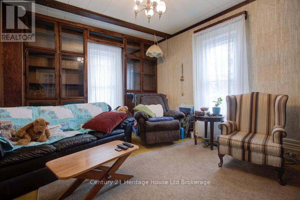 242 Wonham Street S, Ingersoll, Ontario  N5C 2Z6 - Photo 7 - X13636618