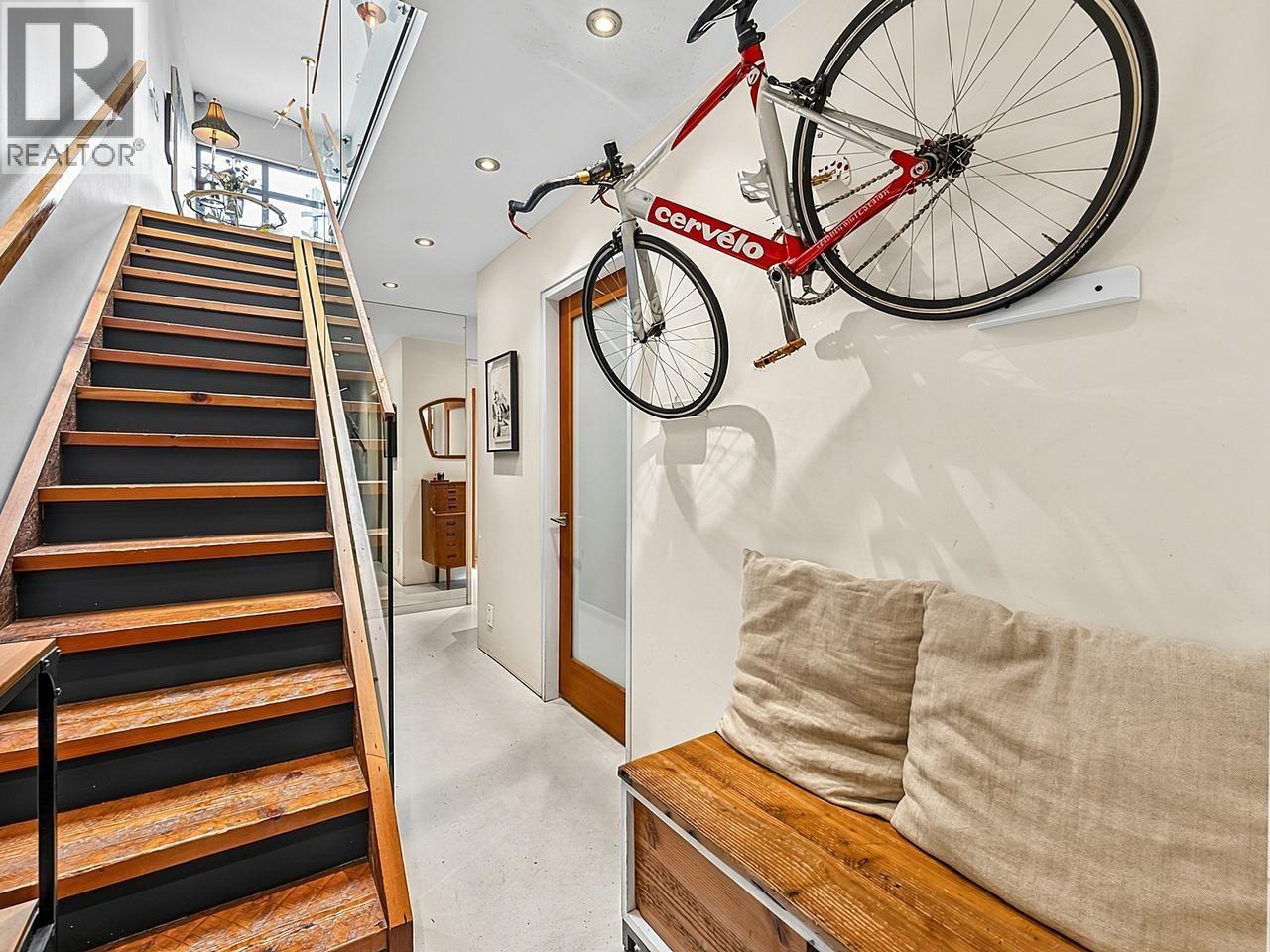 1557 E 20th Avenue, Vancouver, British Columbia  V5N 2K7 - Photo 36 - R3152346