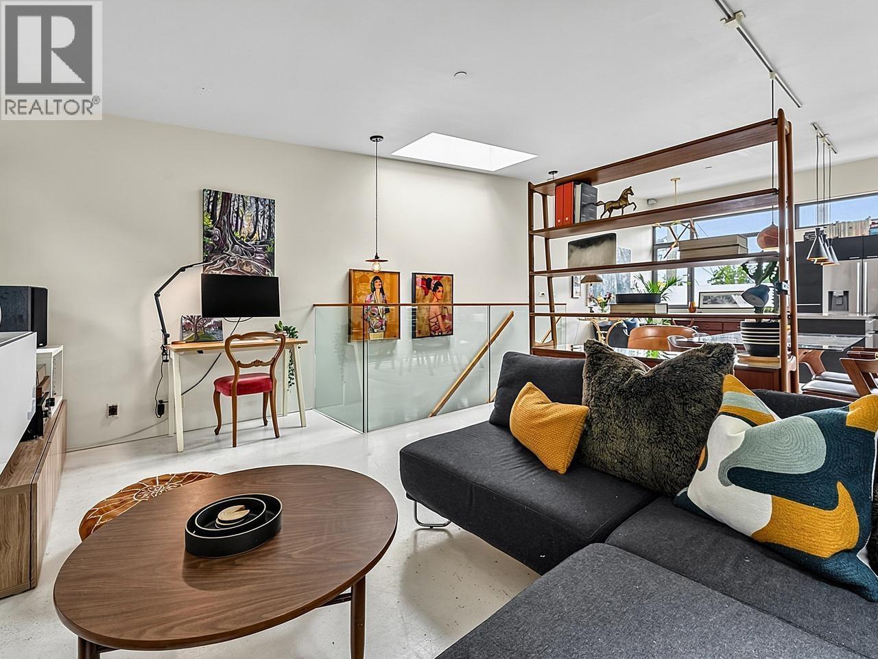 1557 E 20th Avenue, Vancouver, British Columbia  V5N 2K7 - Photo 6 - R3152346