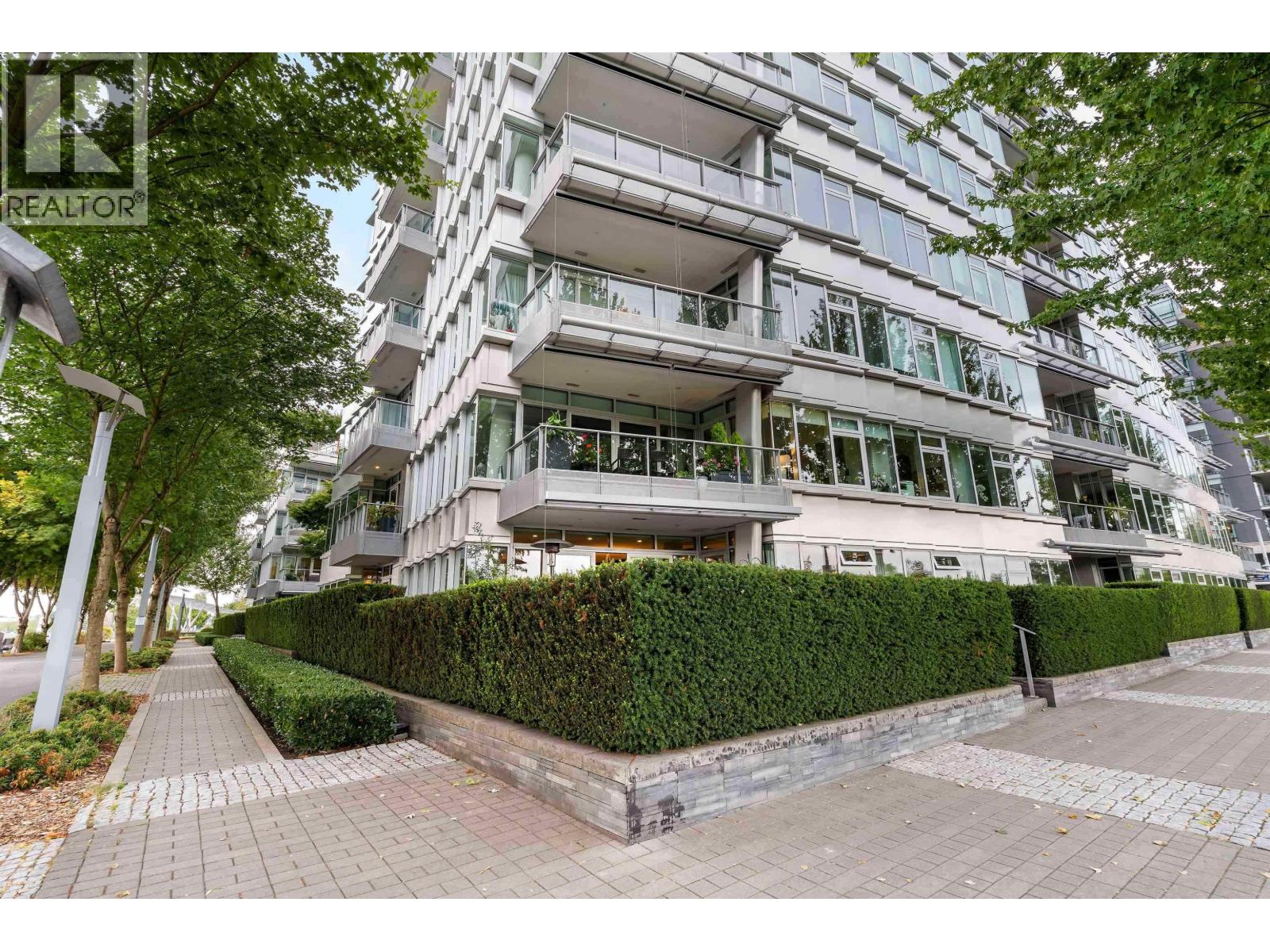 202 181 Athletes Way, Vancouver, British Columbia  V5Y 0B5 - Photo 32 - R3152385