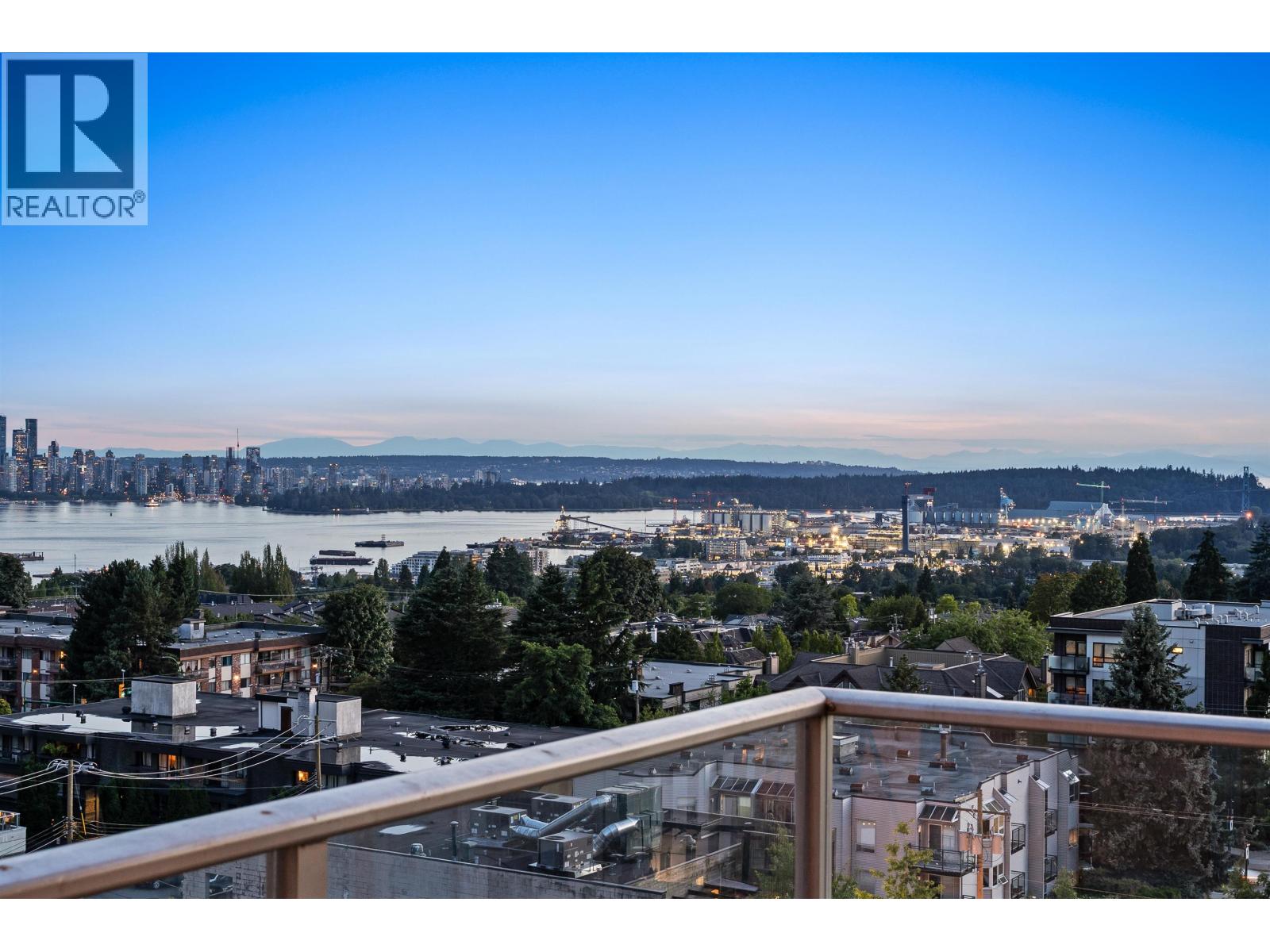 801 120 W 16th Street, North Vancouver, British Columbia  V7M 3N6 - Photo 2 - R3152395