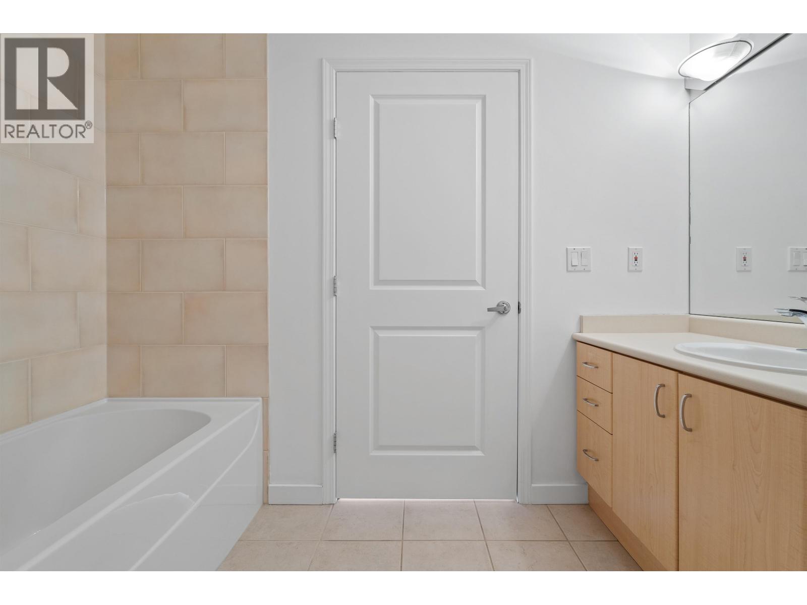 801 120 W 16th Street, North Vancouver, British Columbia  V7M 3N6 - Photo 22 - R3152395