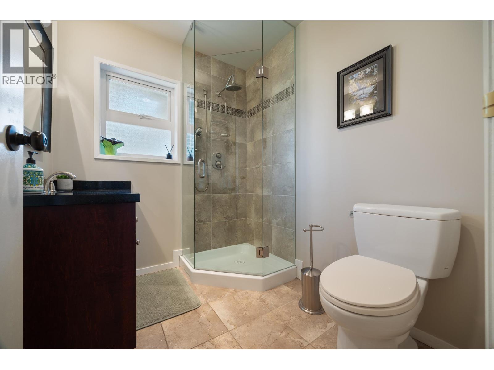 8236 17th Avenue, Burnaby, British Columbia  V3N 1M8 - Photo 21 - R3152347