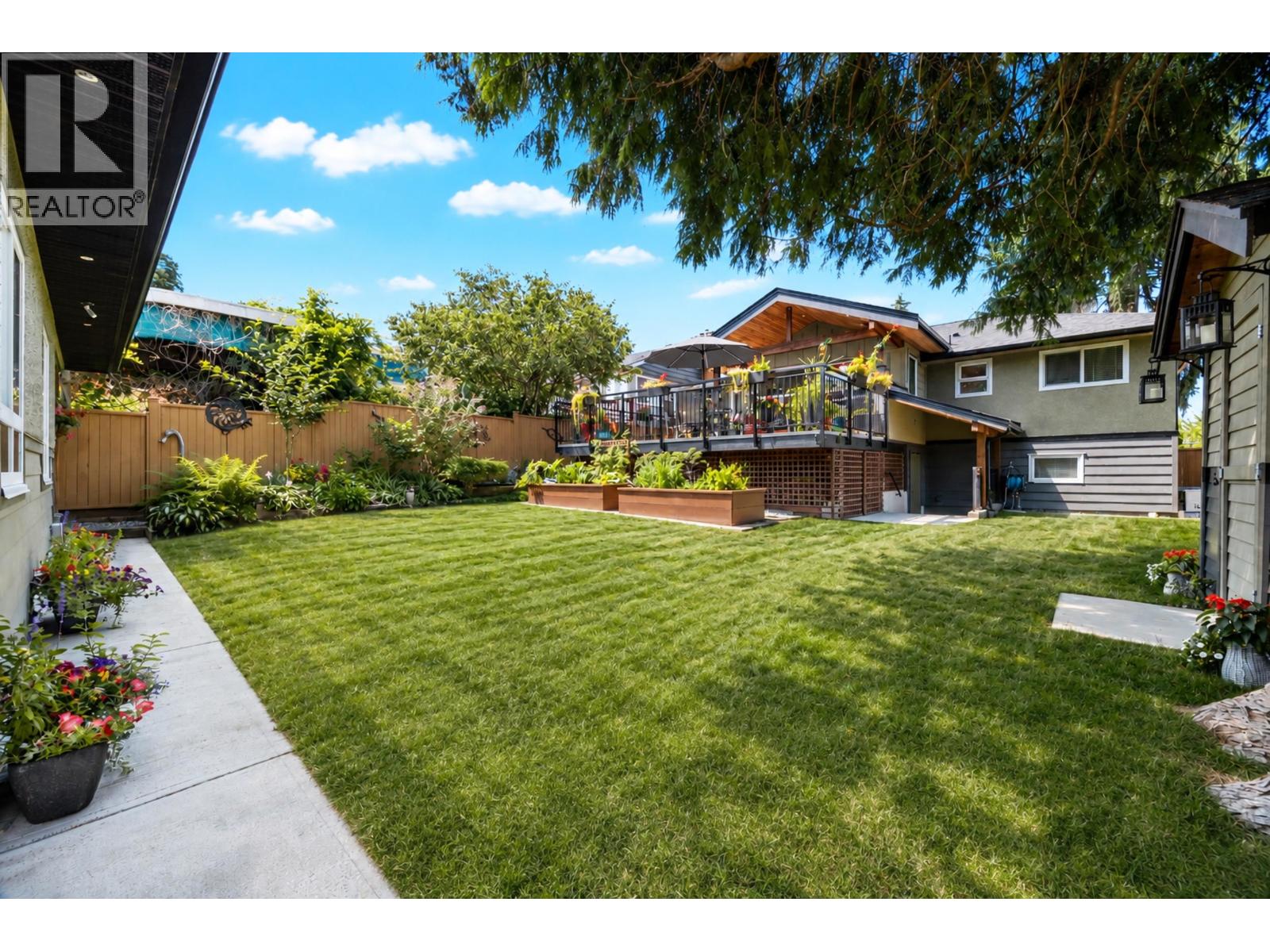 8236 17th Avenue, Burnaby, British Columbia  V3N 1M8 - Photo 37 - R3152347