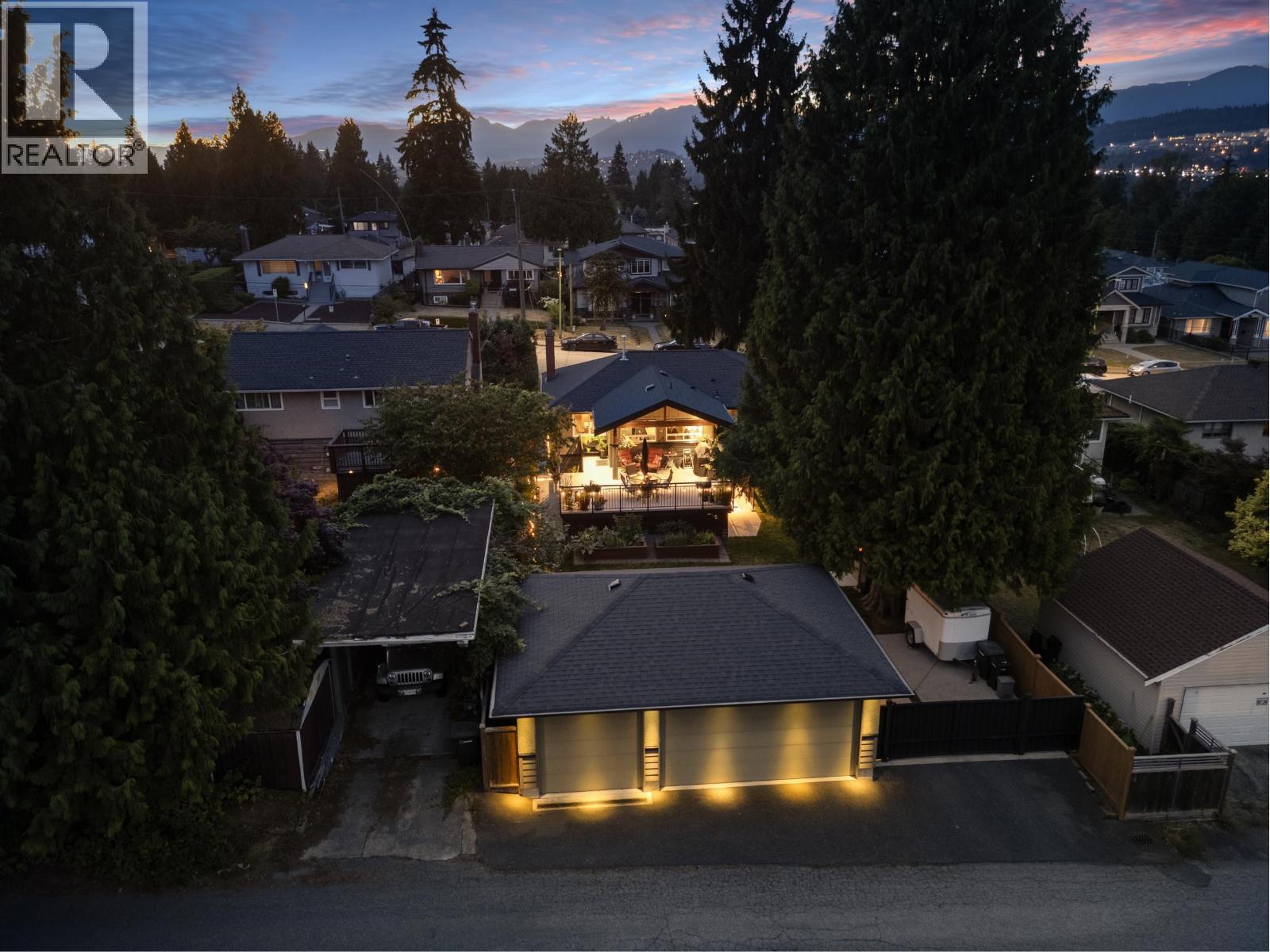 8236 17th Avenue, Burnaby, British Columbia  V3N 1M8 - Photo 40 - R3152347