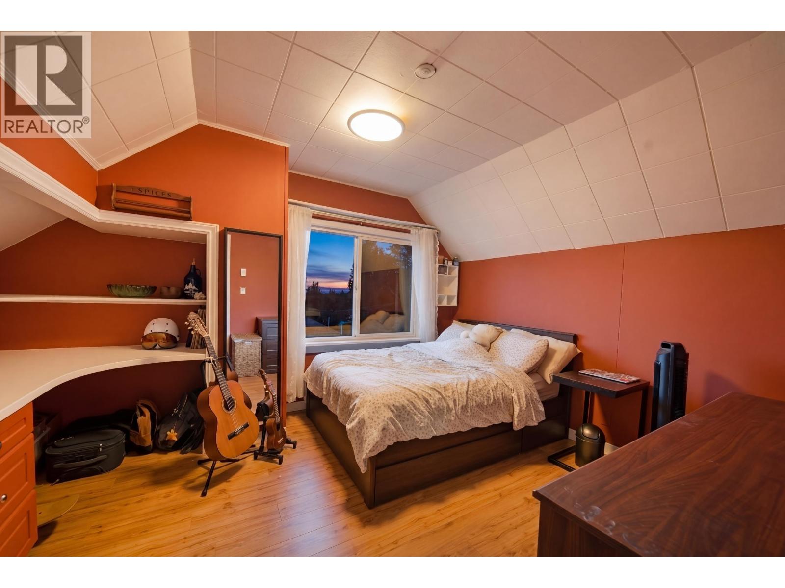 107 Seventh Avenue, New Westminster, British Columbia  V3L 1W2 - Photo 13 - R3152348