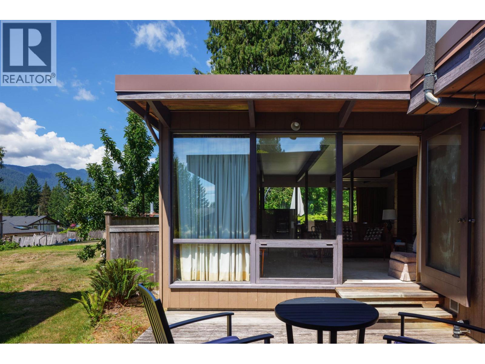 4568 Marineview Crescent, North Vancouver, British Columbia  V7R 3P2 - Photo 28 - R3152371