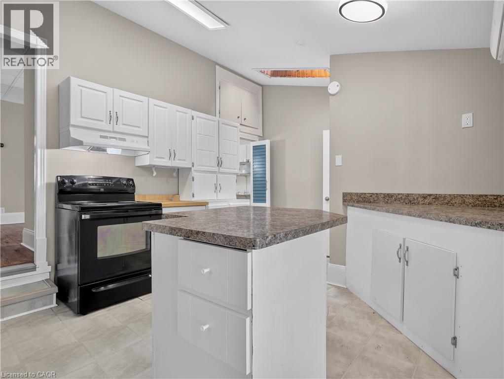 15 Catherine Street, St. Catharines, Ontario  L2R 5E4 - Photo 12 - 40853221