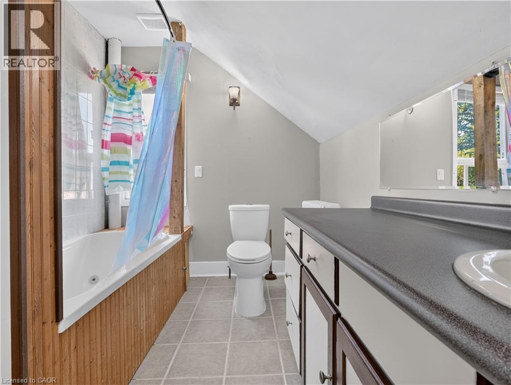15 Catherine Street, St. Catharines, Ontario  L2R 5E4 - Photo 18 - 40853221