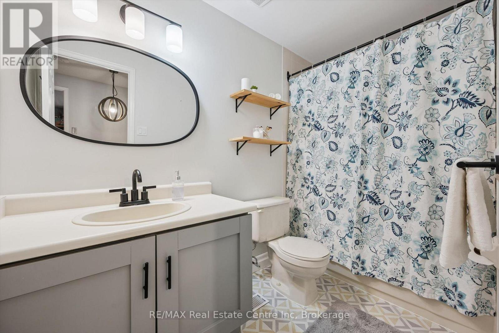 3 - 106 Woodlawn Road E, Guelph, Ontario  N1E 1B7 - Photo 14 - X13636666