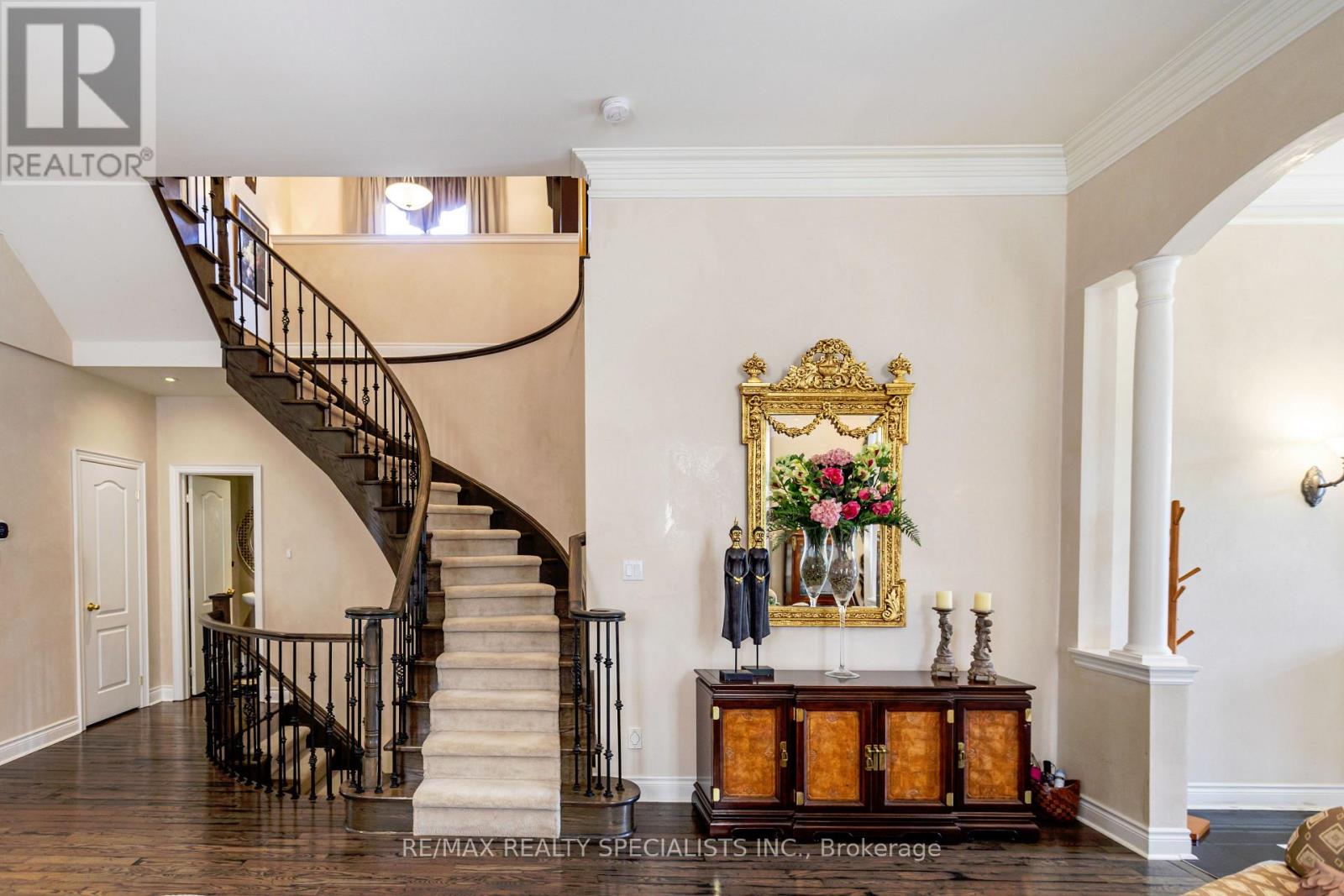 3 Fogerty Street, Brampton, Ontario  L6Y 5K3 - Photo 6 - W13636556