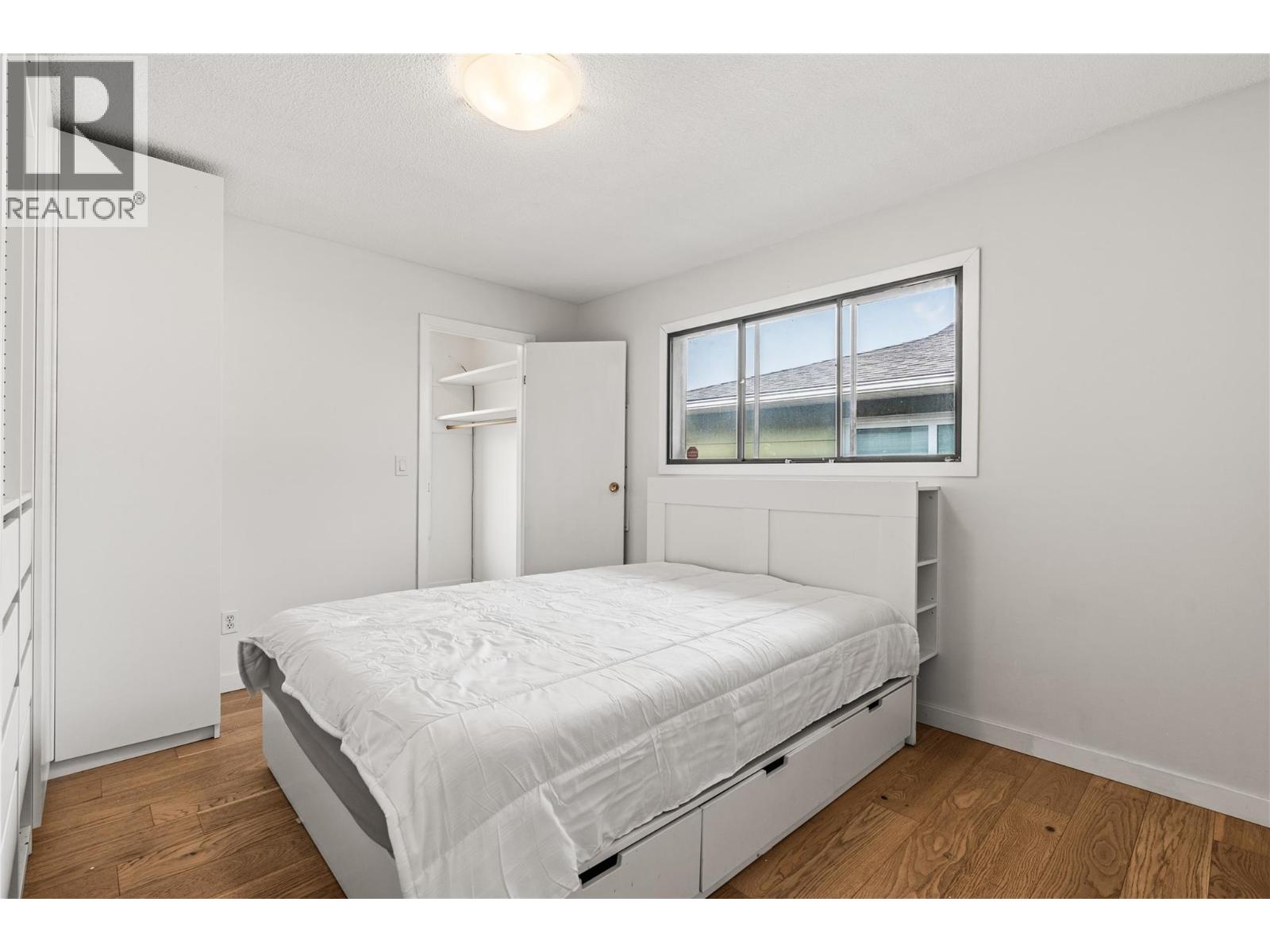 5503 South Vernon Court, Vernon, British Columbia  V1T 8N6 - Photo 14 - 10396138