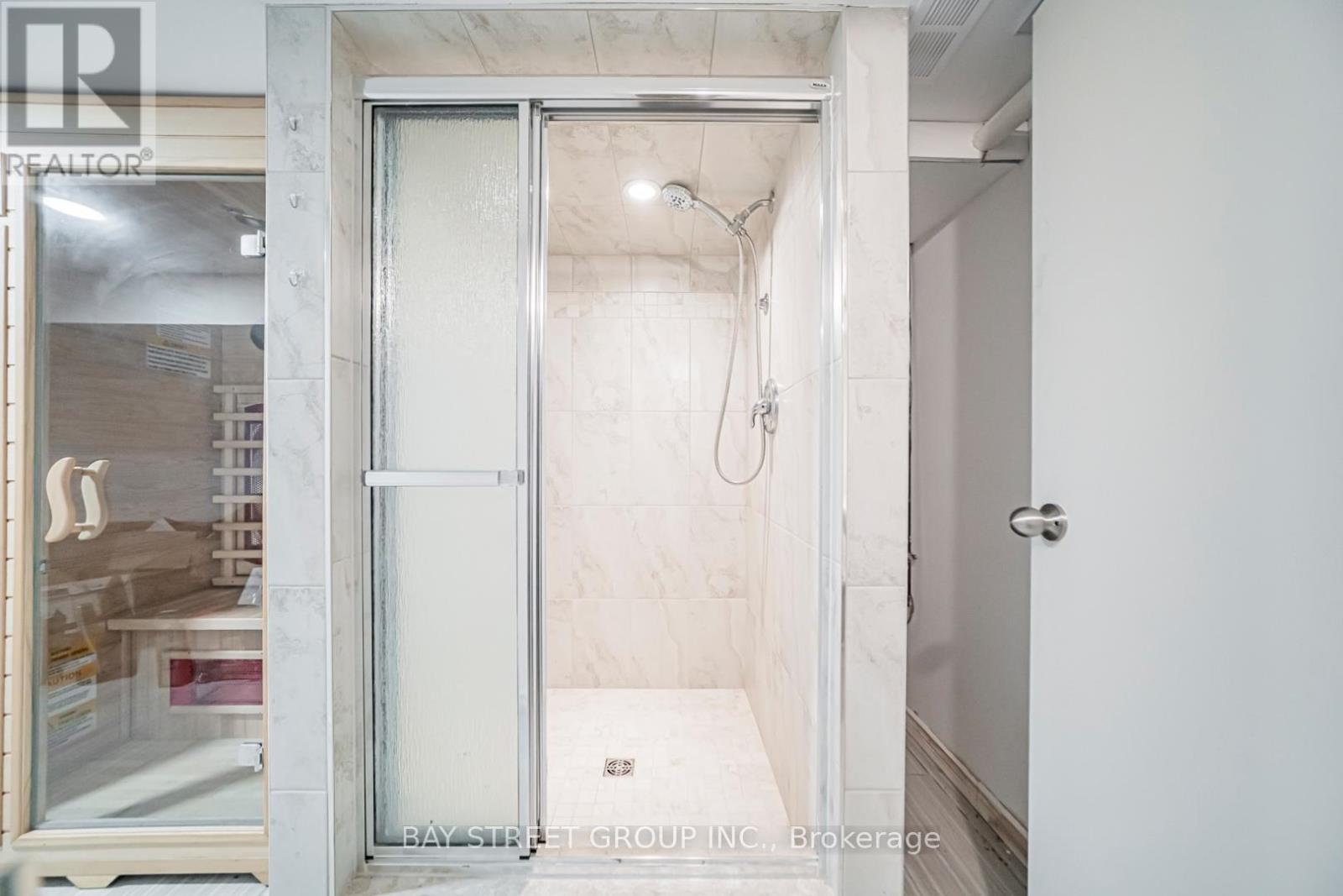 7 Pavillion Street, Markham, Ontario  L3R 1N8 - Photo 7 - N13600238