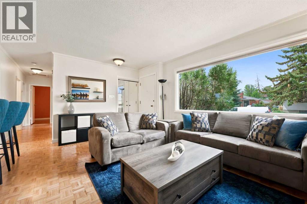 404 Arlington Drive SE, Calgary, Alberta  T2H 1S3 - Photo 6 - A2325332