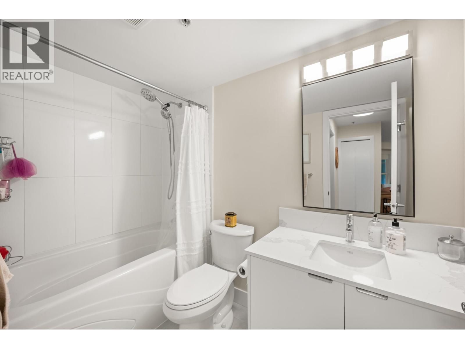 104 19673 Meadow Gardens Way, Pitt Meadows, British Columbia  V3Y 0A1 - Photo 24 - R3152047