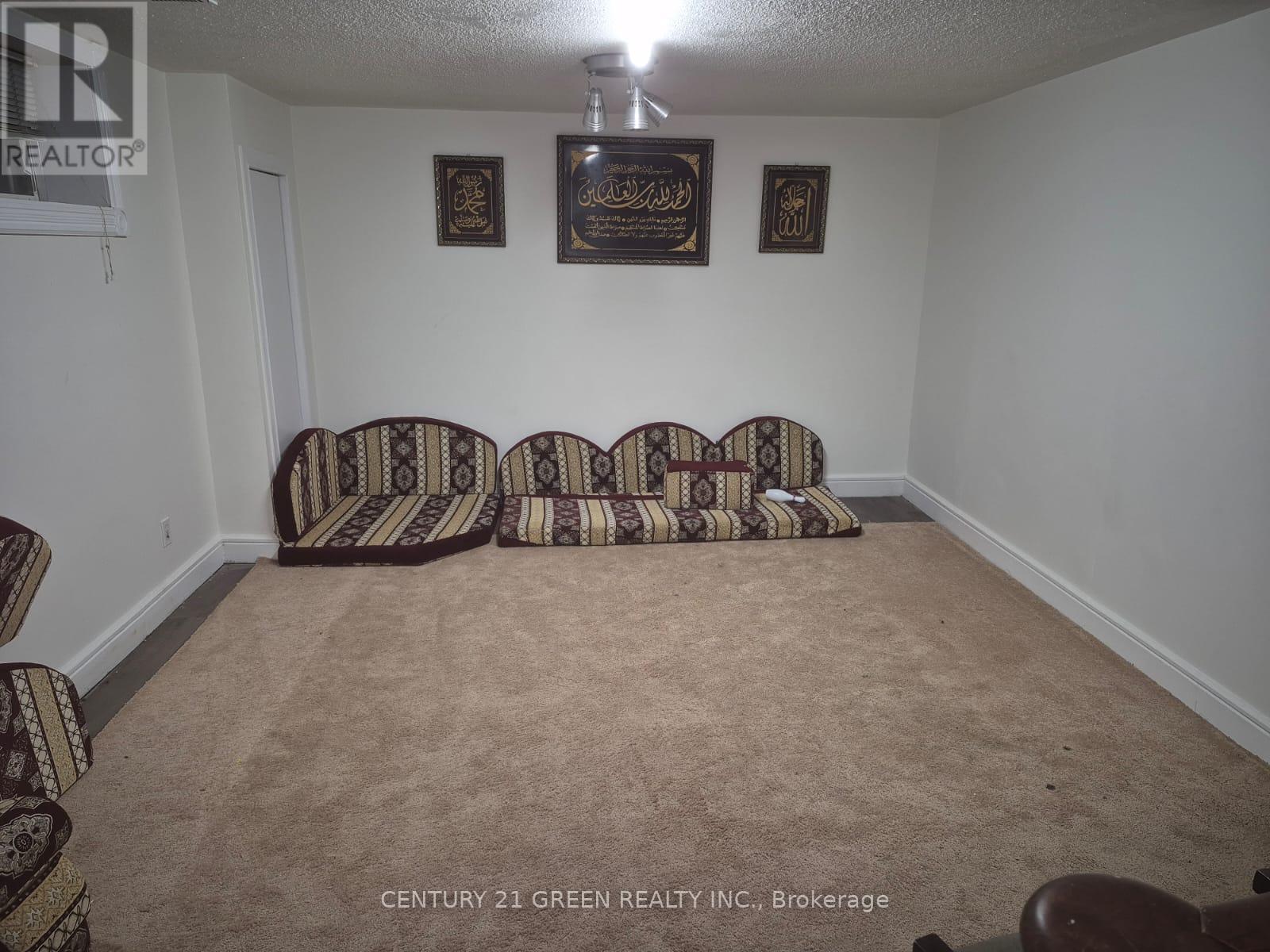 32 Elvira Crescent, London South, Ontario N6E 2P4 - Photo 5 - X13636560