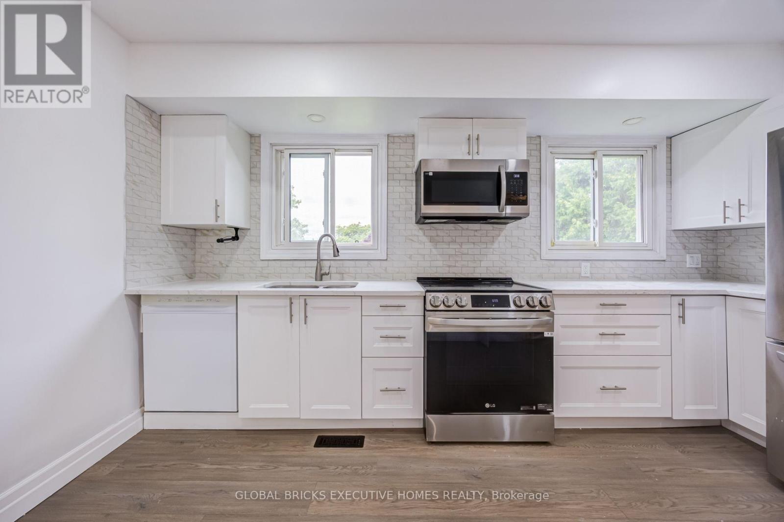 100 Lauris Avenue, Cambridge, Ontario  N1R 5L4 - Photo 4 - X13636636