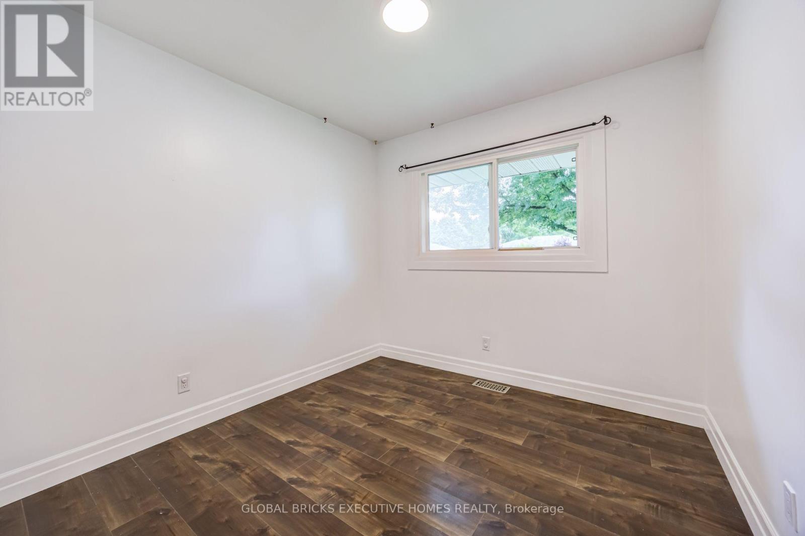 100 Lauris Avenue, Cambridge, Ontario  N1R 5L4 - Photo 7 - X13636636