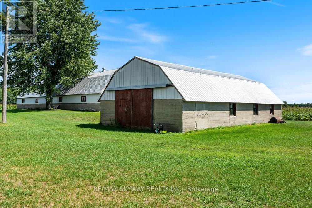 1700 Highway 59, Norfolk, Ontario  N0E 1M0 - Photo 42 - X13636670