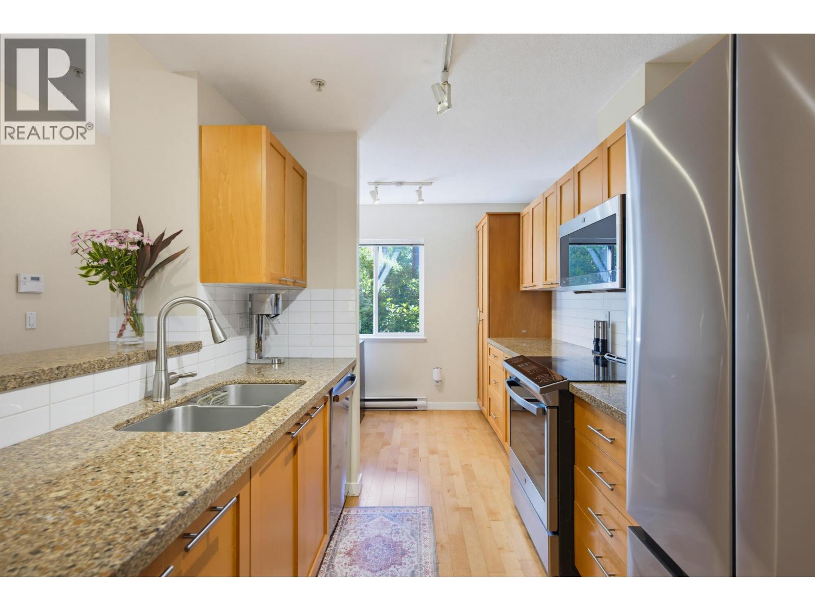 202 4238 Albert Street, Burnaby, British Columbia  V5C 6T1 - Photo 14 - R3152063