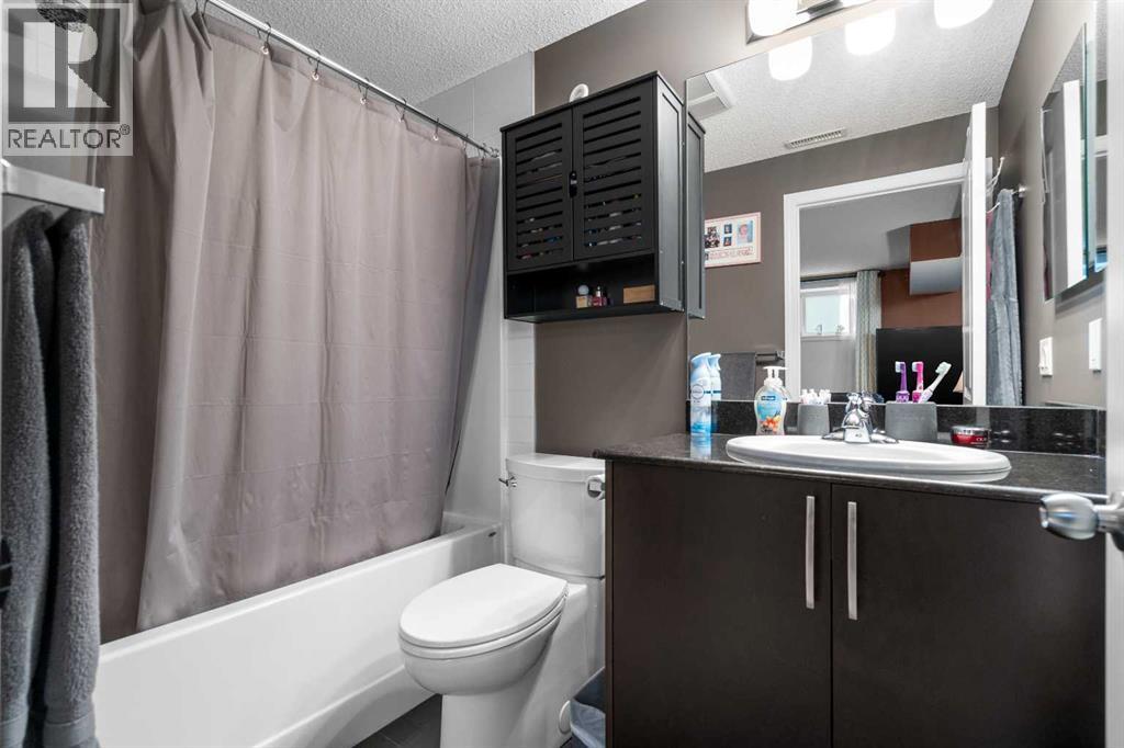 80 Legacy Crescent SE, Calgary, Alberta  T2X 0W8 - Photo 32 - A2327155