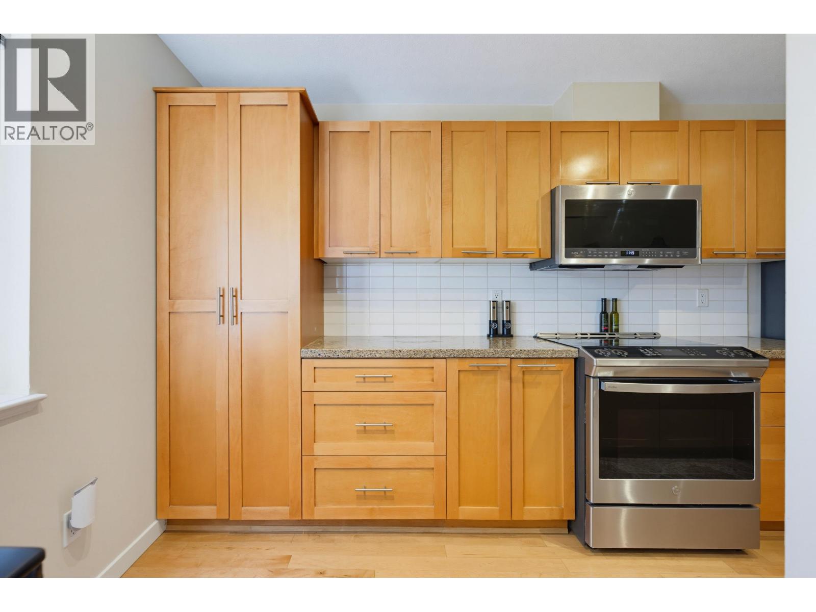 202 4238 Albert Street, Burnaby, British Columbia  V5C 6T1 - Photo 18 - R3152063