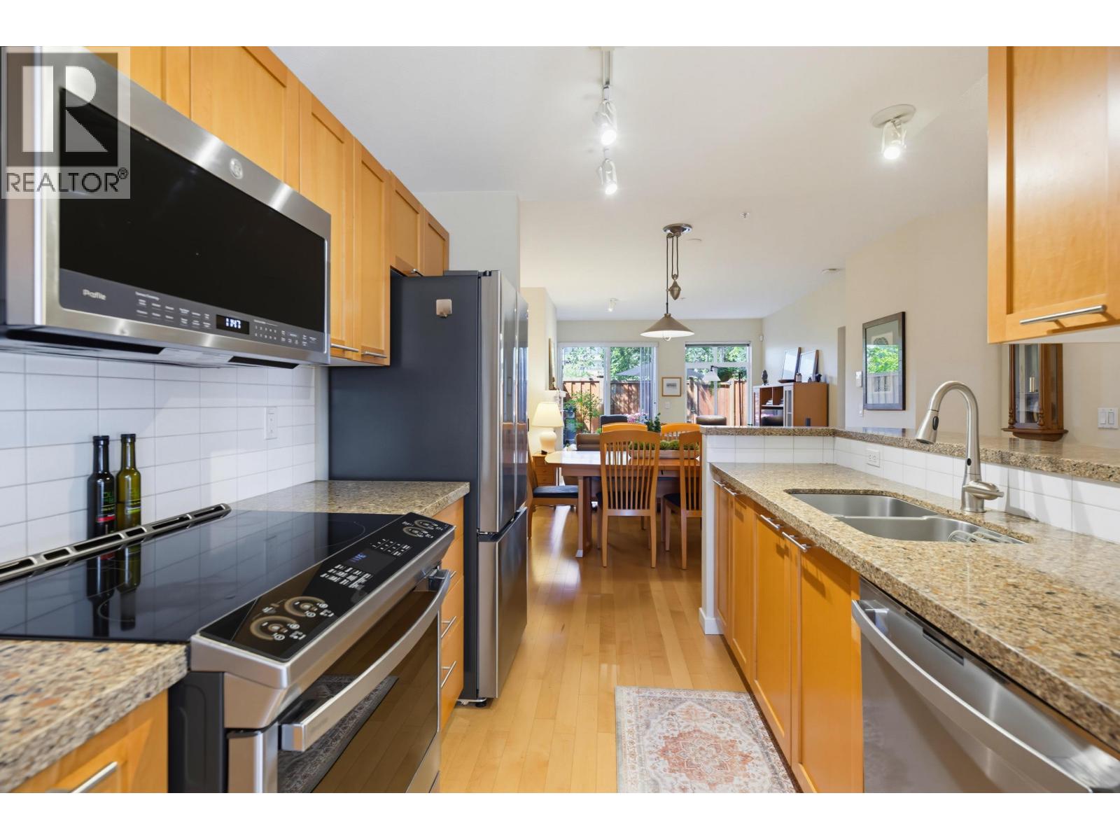 202 4238 Albert Street, Burnaby, British Columbia  V5C 6T1 - Photo 16 - R3152063