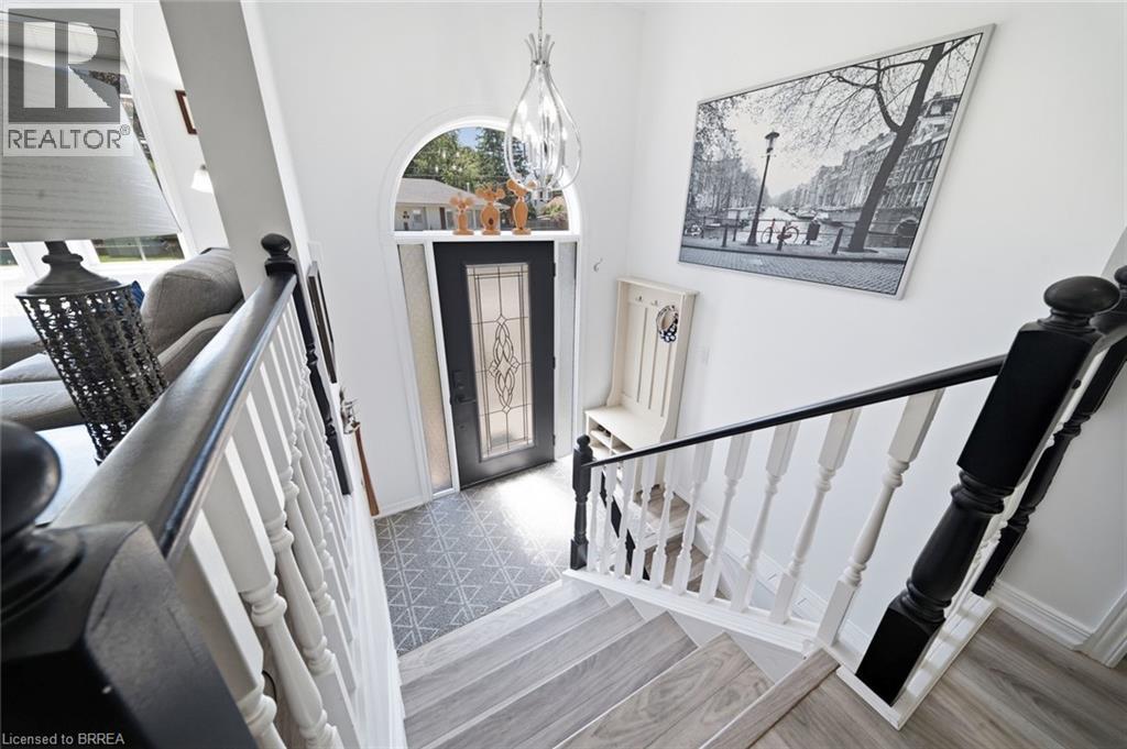 3 Wood Street, Brantford, Ontario  N3R 2K4 - Photo 5 - 40852243