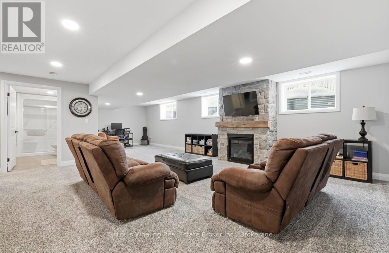 161 Boyd Lake Road, West Grey, Ontario  N0G 1S0 - Photo 24 - X12825816