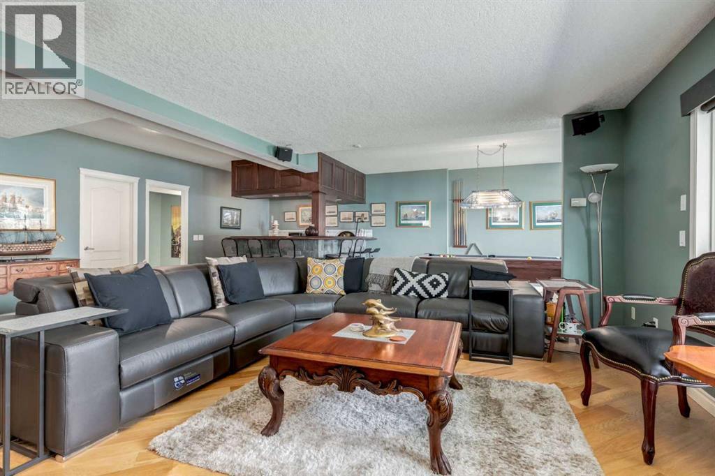 1001 East Chestermere Drive, Chestermere, Alberta  T1X 1A8 - Photo 36 - A2334436