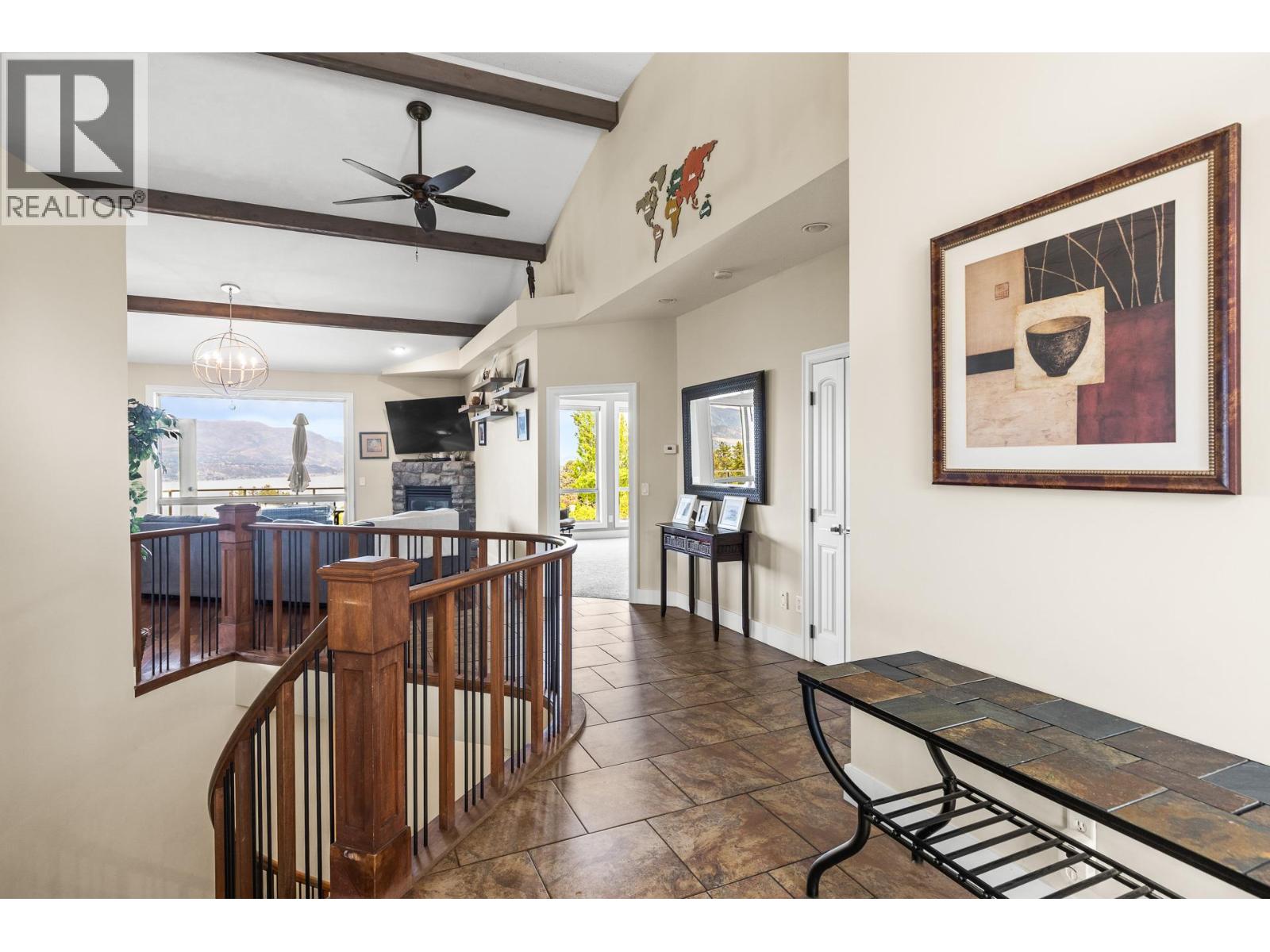 546 Gowen Place, Kelowna, British Columbia  V1W 5B4 - Photo 7 - 10396808