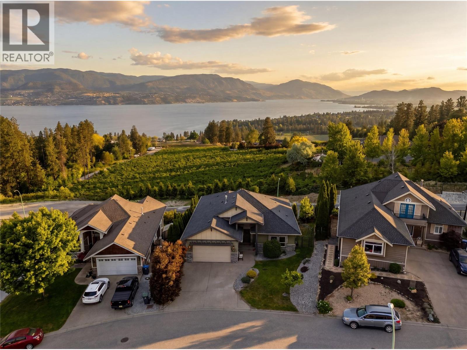 546 Gowen Place, Kelowna, British Columbia  V1W 5B4 - Photo 55 - 10396808