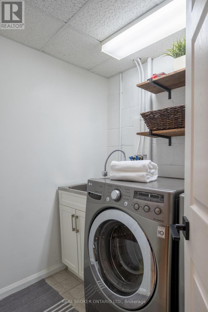 147 Thompson Avenue, Toronto, Ontario M8Z 3V1 - Photo 29 - W13598946