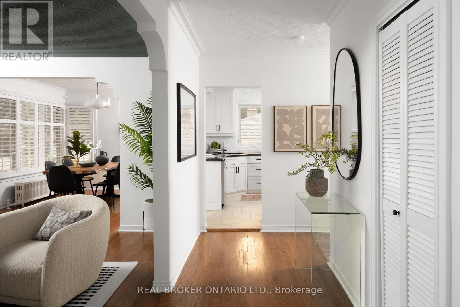 147 Thompson Avenue, Toronto, Ontario M8Z 3V1 - Photo 4 - W13598946