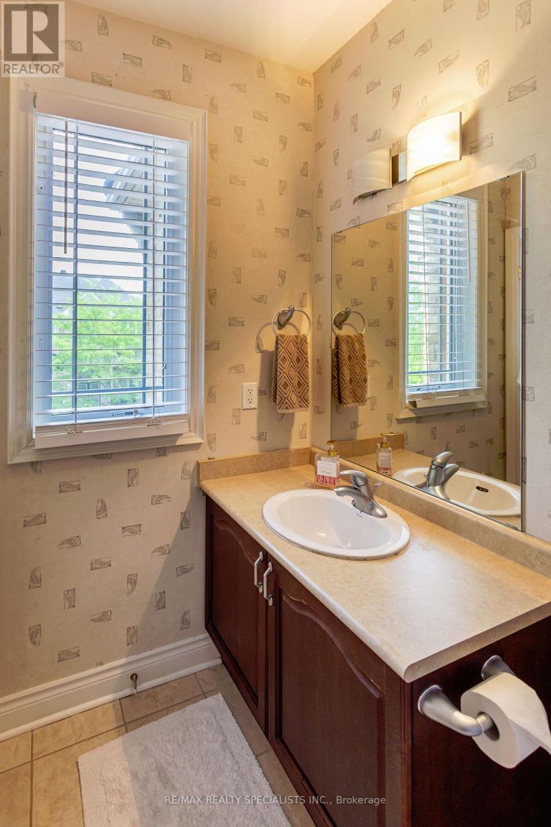 3 Fogerty Street, Brampton, Ontario  L6Y 5K3 - Photo 39 - W13636556