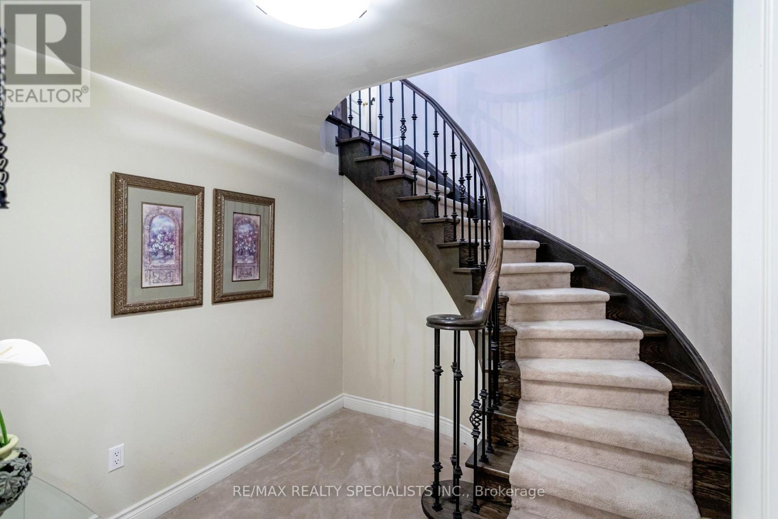 3 Fogerty Street, Brampton, Ontario  L6Y 5K3 - Photo 40 - W13636556