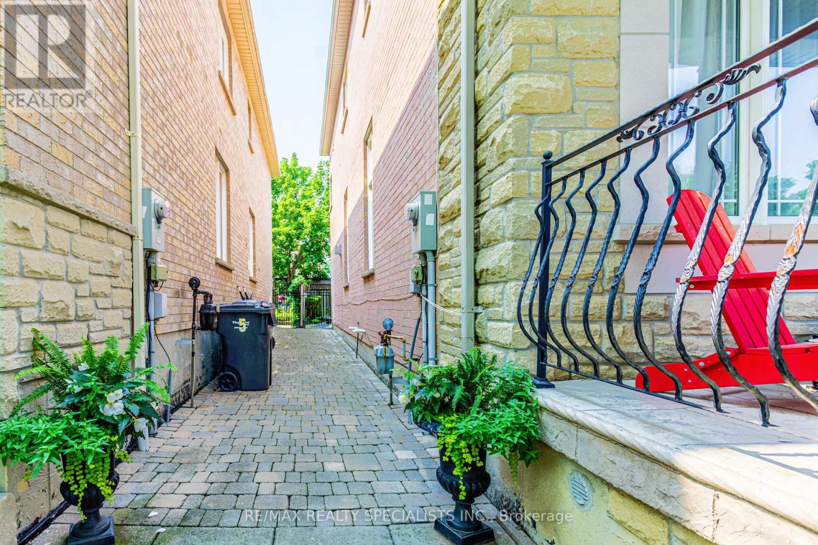 3 Fogerty Street, Brampton, Ontario  L6Y 5K3 - Photo 50 - W13636556