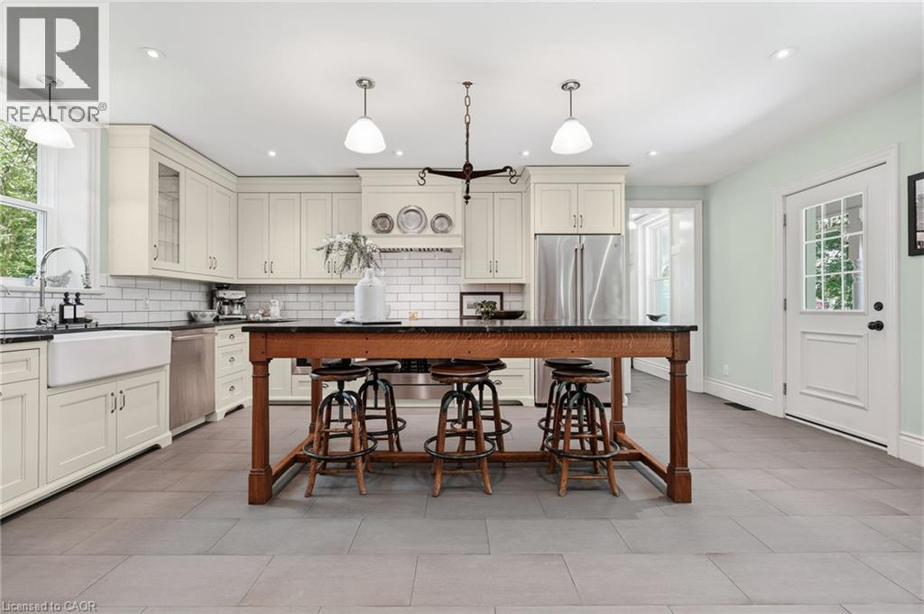 5515 Blind Line, Burlington, Ontario  L7P 0B1 - Photo 14 - 40853265