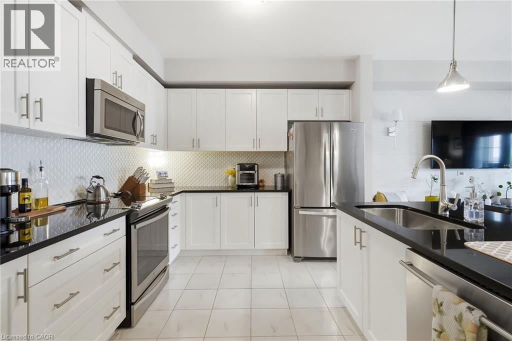 87 Hugill Way, Waterdown, Ontario  L8B 0A3 - Photo 6 - 40853186