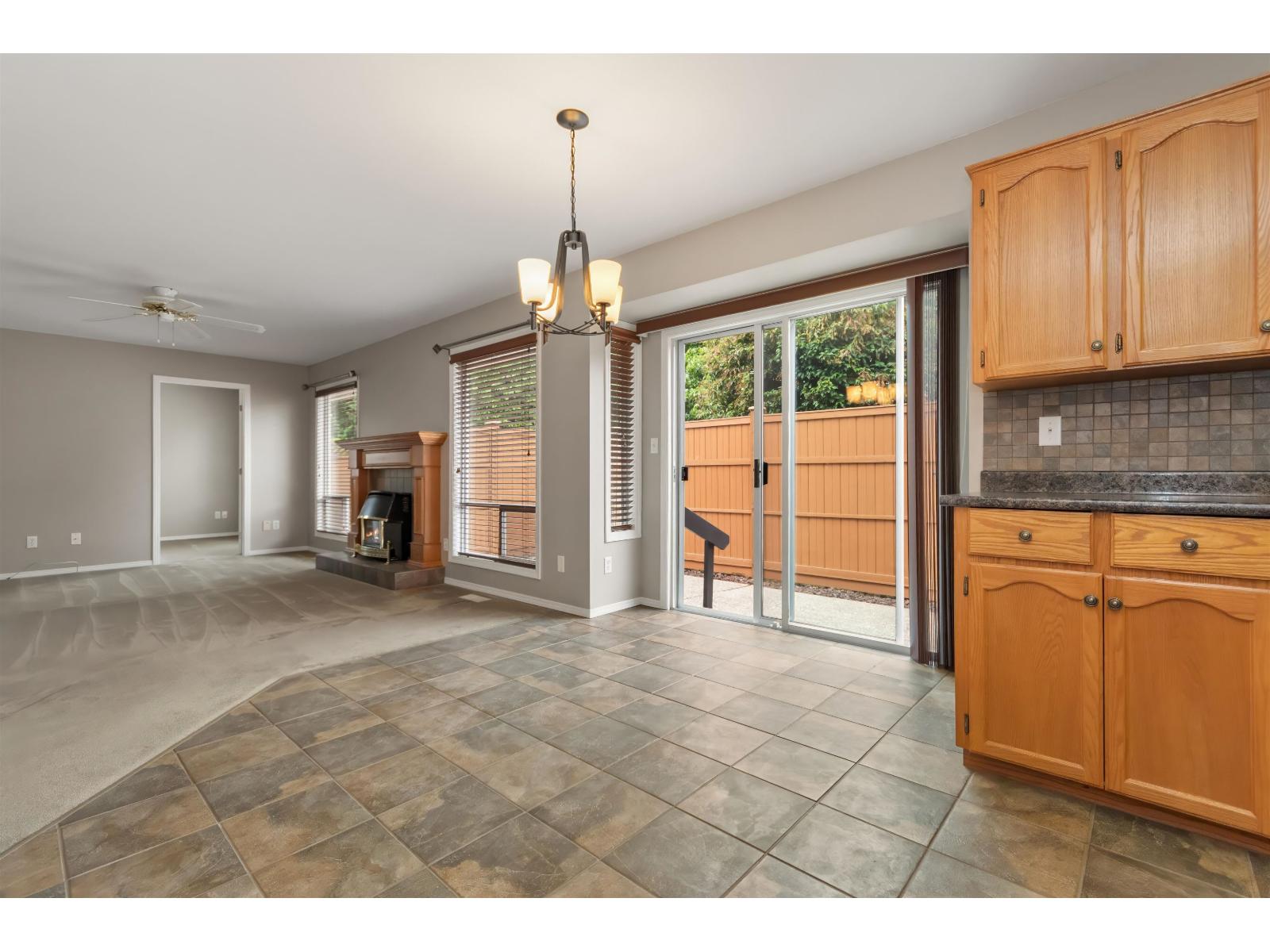 44739 Cumberland Avenue, Sardis South, Chilliwack, British Columbia  V2R 3B9 - Photo 23 - R3152341