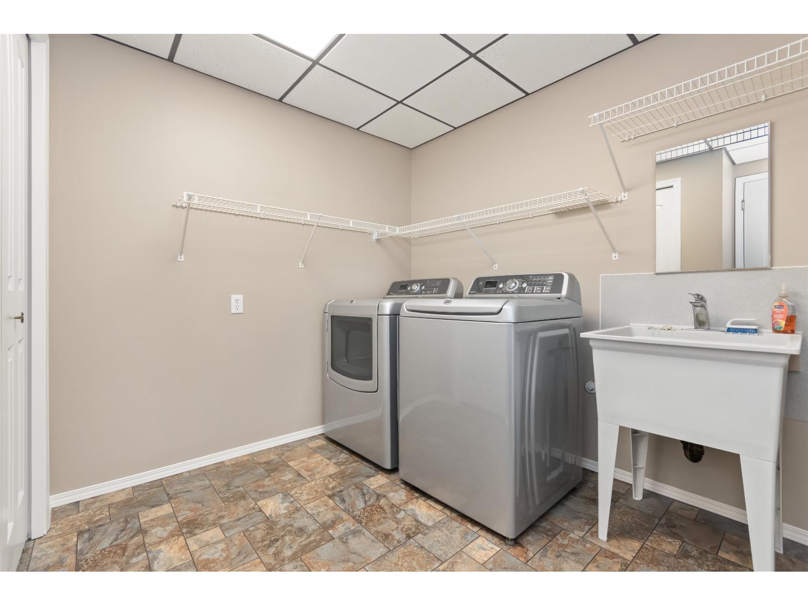 44739 Cumberland Avenue, Sardis South, Chilliwack, British Columbia  V2R 3B9 - Photo 35 - R3152341