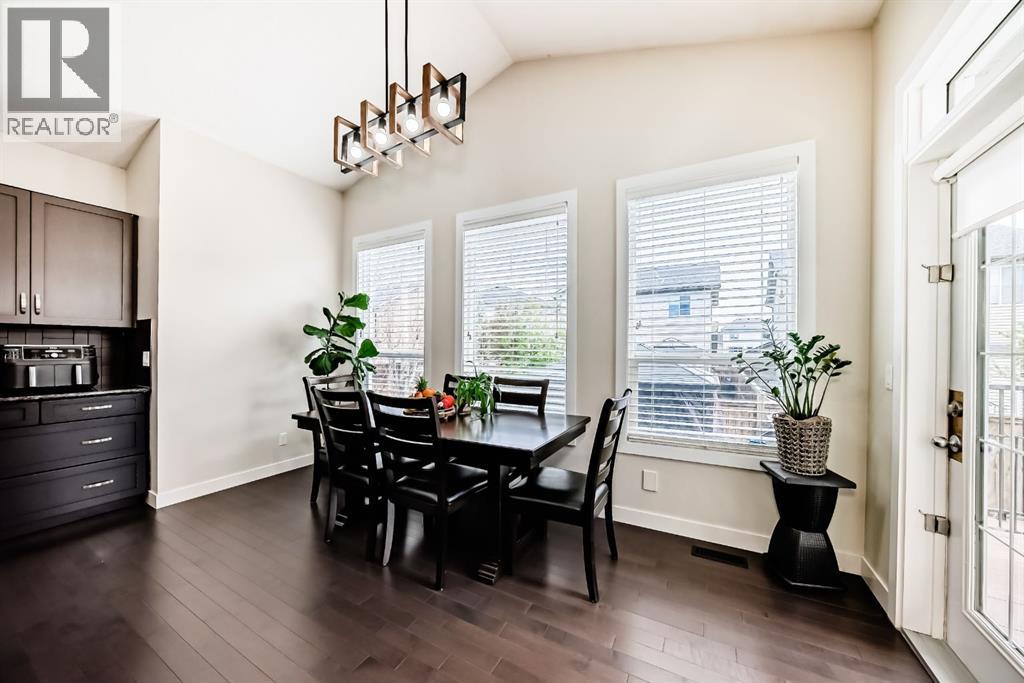612 Montgomery Close SE, High River, Alberta T1V 0B7 - Photo 9 - A2293601